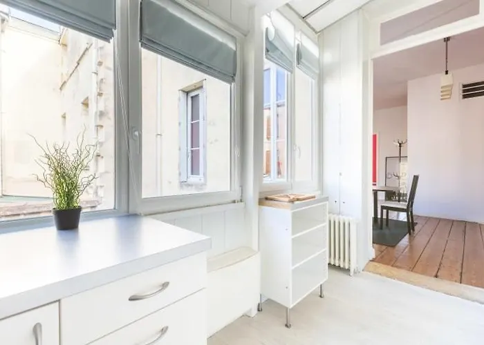 Guestready - Duplex Lumineux Et Spacieux, 7 Personnes * Bordeaux