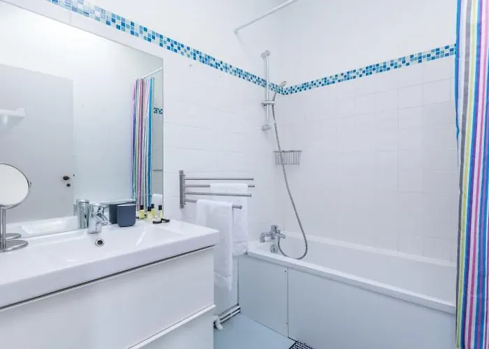 Guestready - Duplex Lumineux Et Spacieux, 7 Personnes *